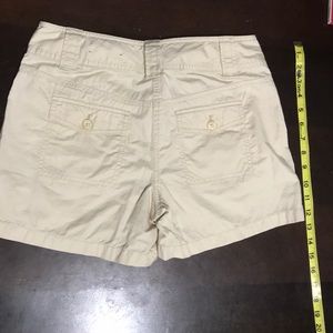Womens Ann Taylor shorts size 4